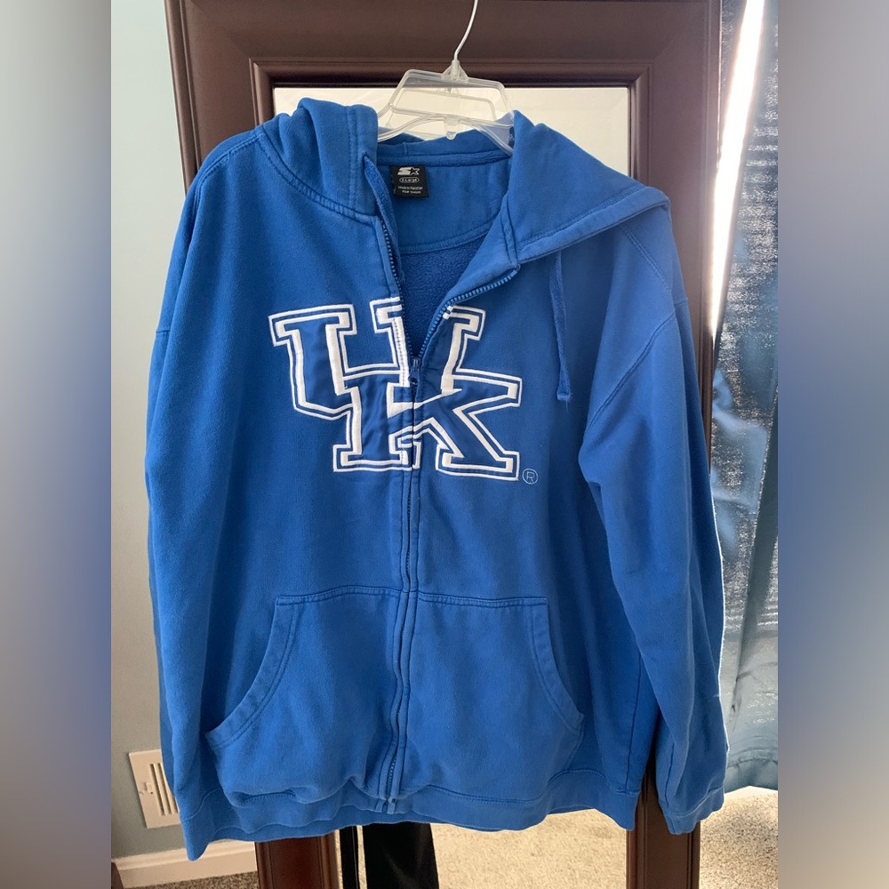 Starter  U of K zip up hoodie size xl